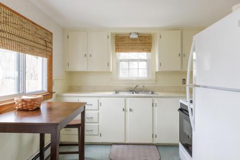 36 Tilton Avenue Kittery ME 03904