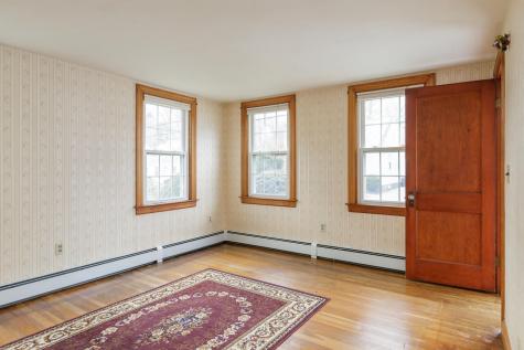36 Tilton Avenue Kittery ME 03904