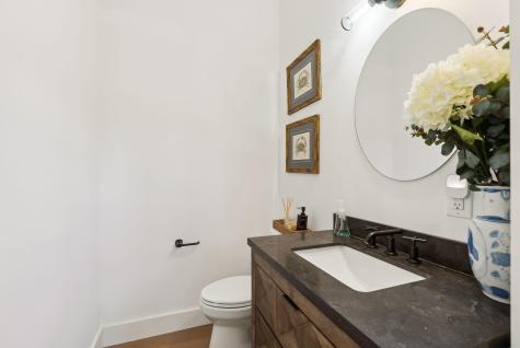 239 Hunter Way Falmouth ME 04105