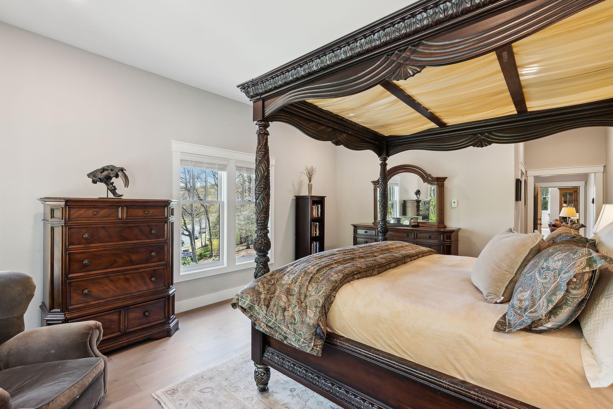 239 Hunter Way Falmouth ME 04105