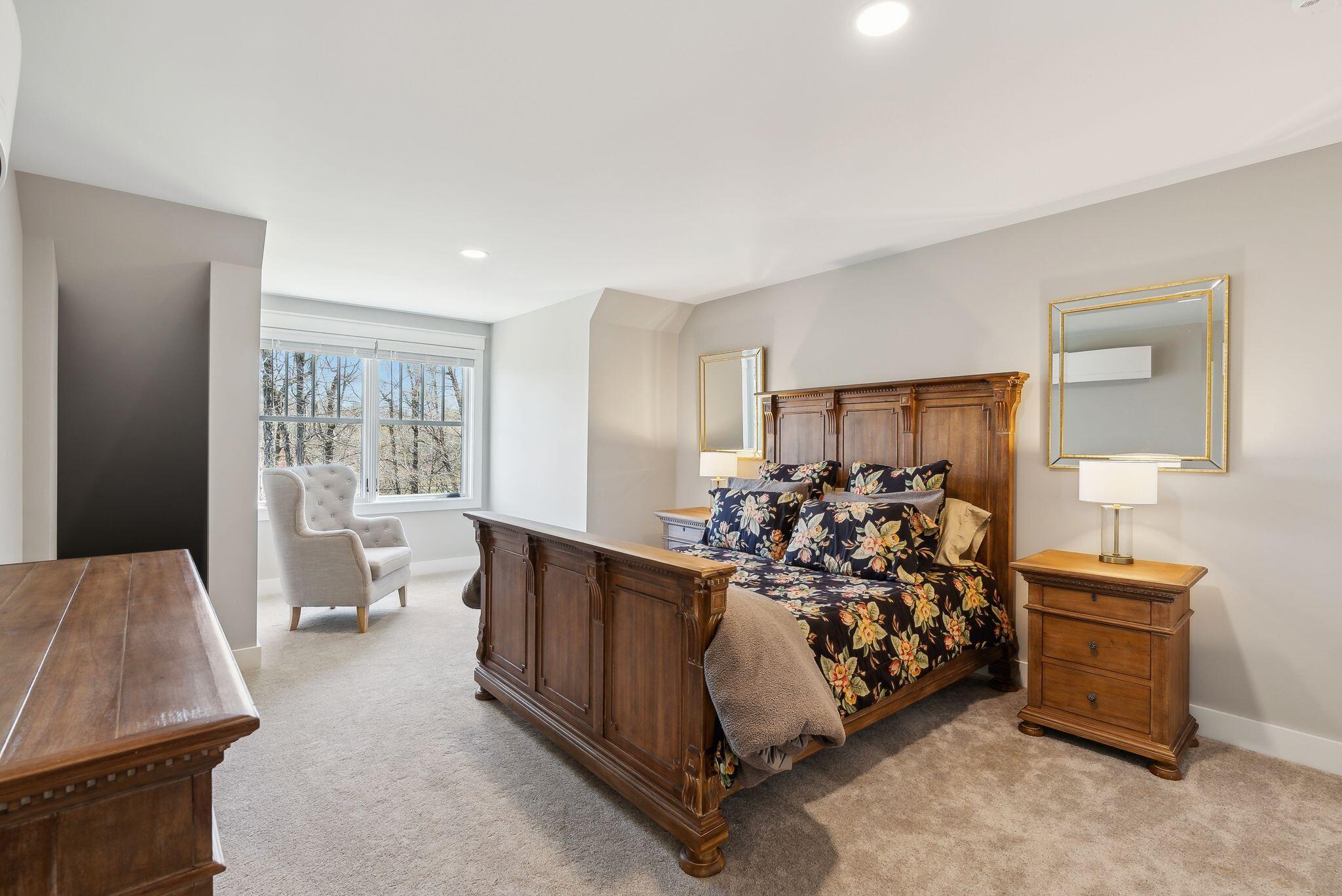 239 Hunter Way Falmouth ME 04105