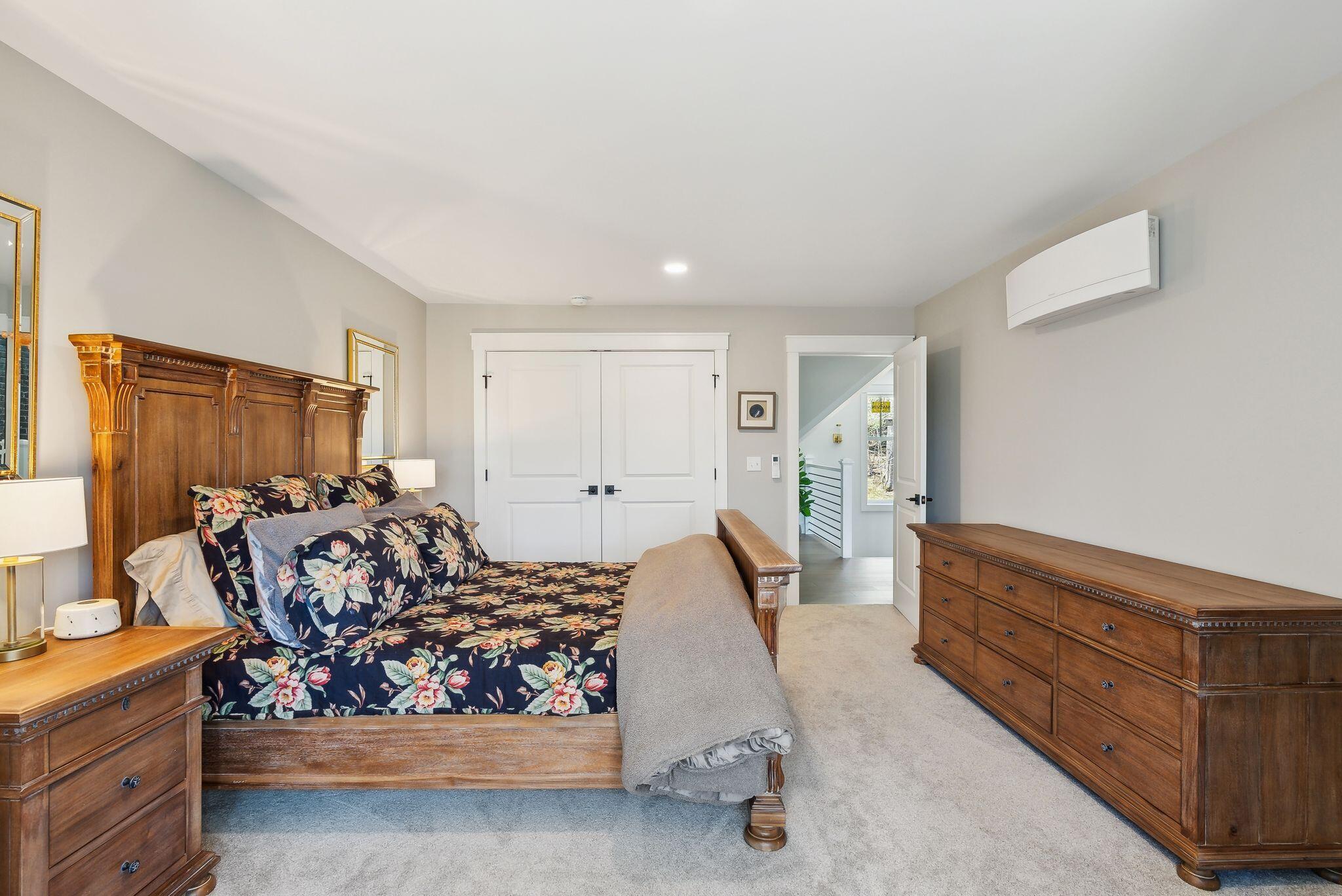 239 Hunter Way Falmouth ME 04105