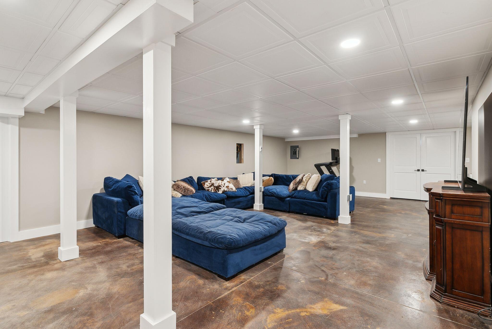 239 Hunter Way Falmouth ME 04105