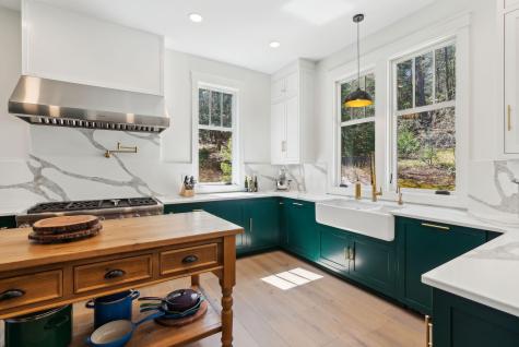 239 Hunter Way Falmouth ME 04105