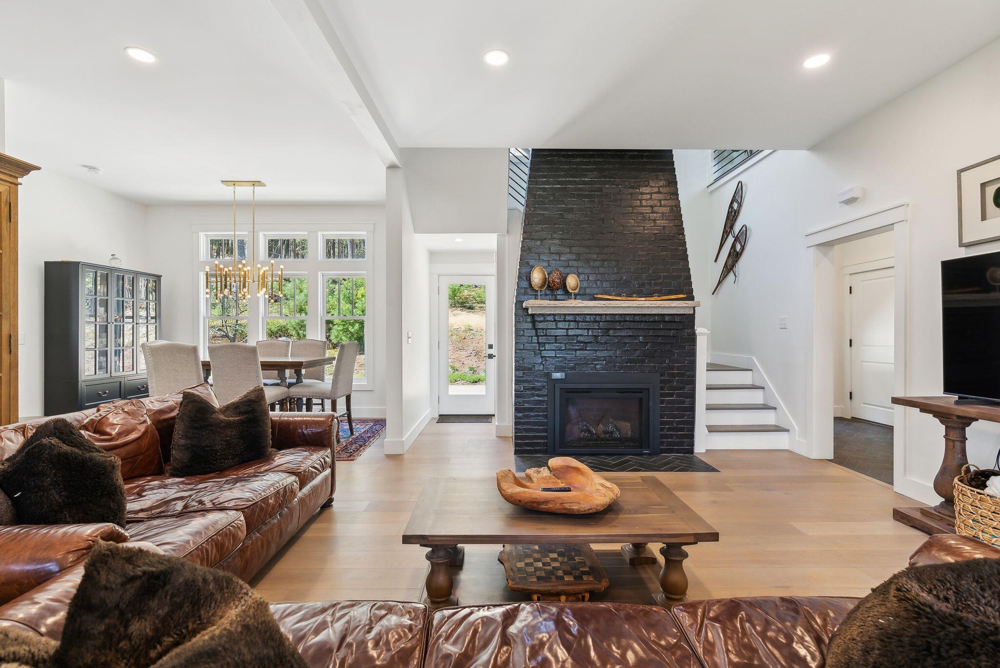 239 Hunter Way Falmouth ME 04105