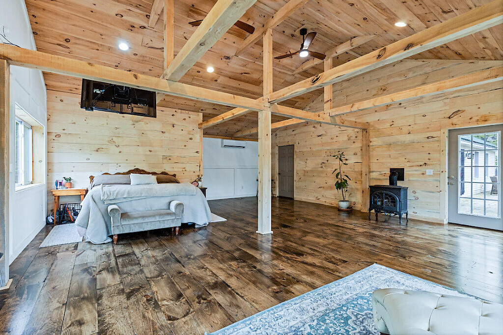 39 Lobo Lane West Gardiner ME 04345