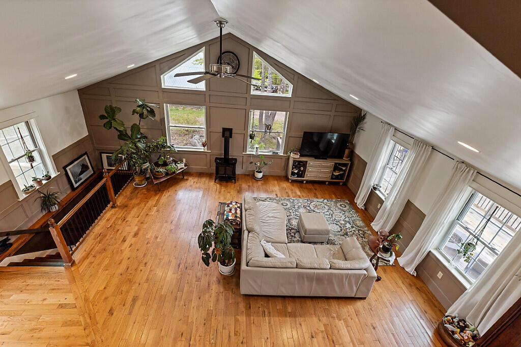 39 Lobo Lane West Gardiner ME 04345