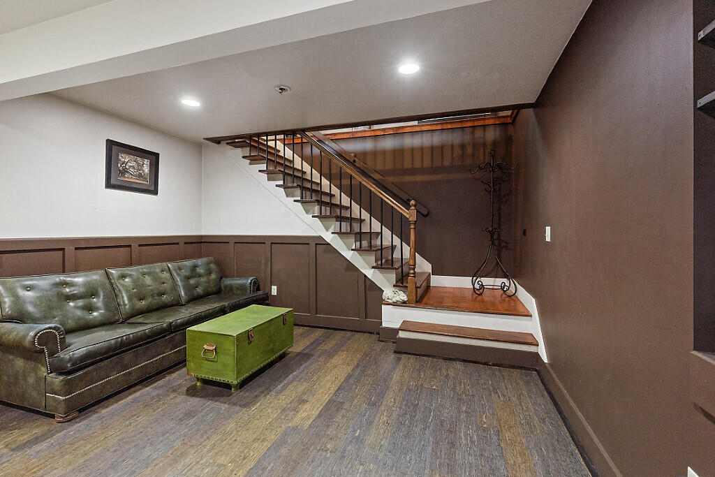 39 Lobo Lane West Gardiner ME 04345