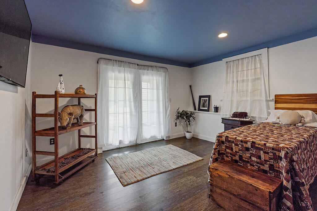 39 Lobo Lane West Gardiner ME 04345