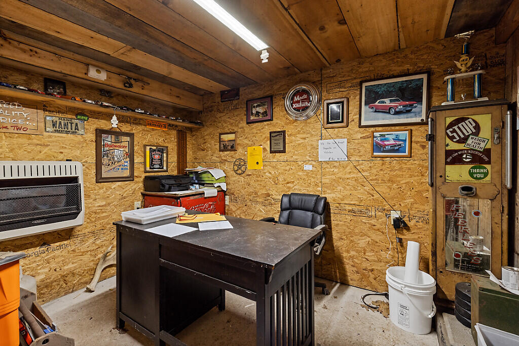 39 Lobo Lane West Gardiner ME 04345