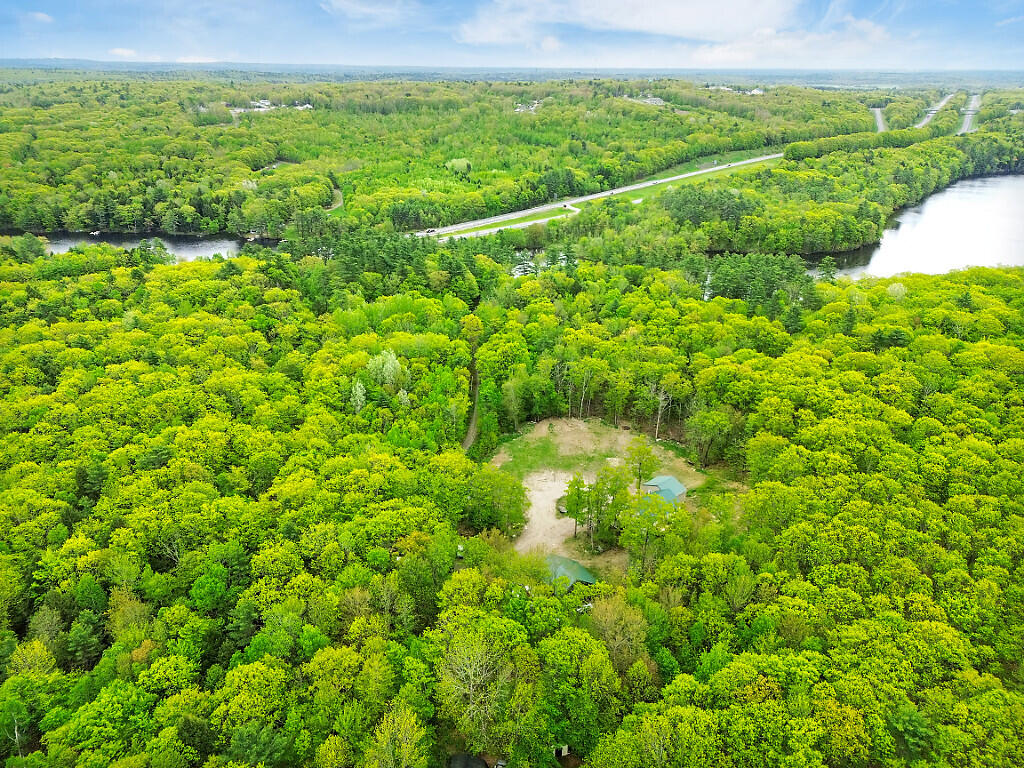 39 Lobo Lane West Gardiner ME 04345