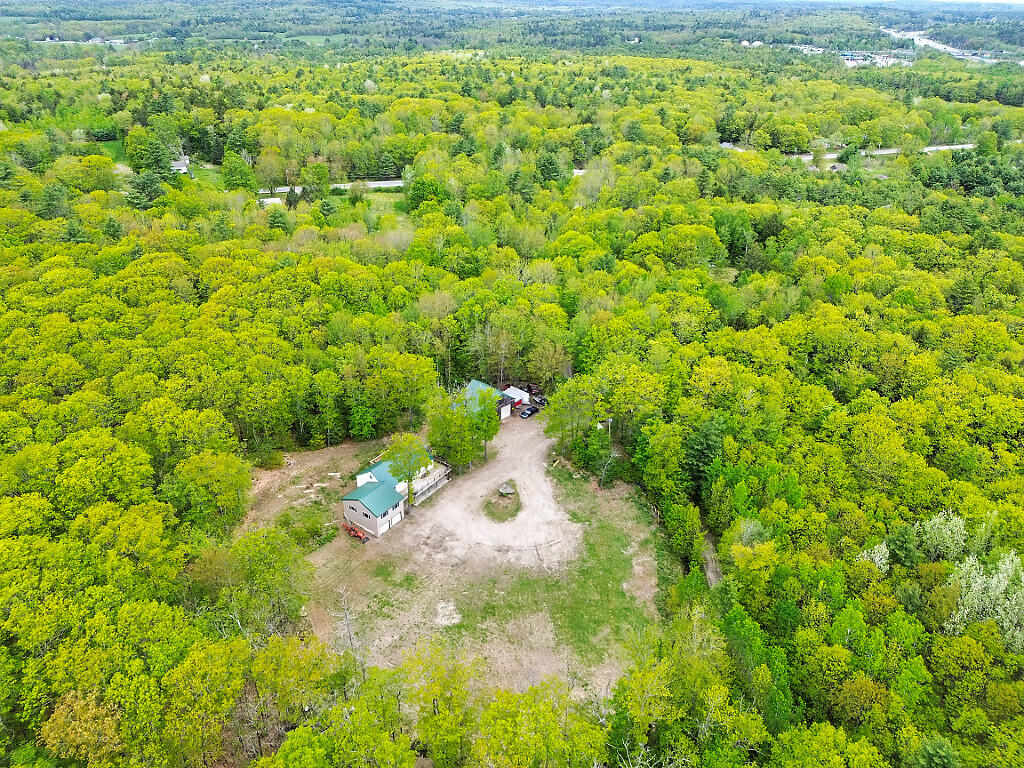 39 Lobo Lane West Gardiner ME 04345