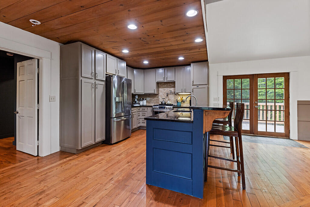 39 Lobo Lane West Gardiner ME 04345