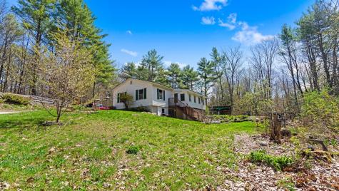 6 Outlaw Ridge Road Raymond ME 04071