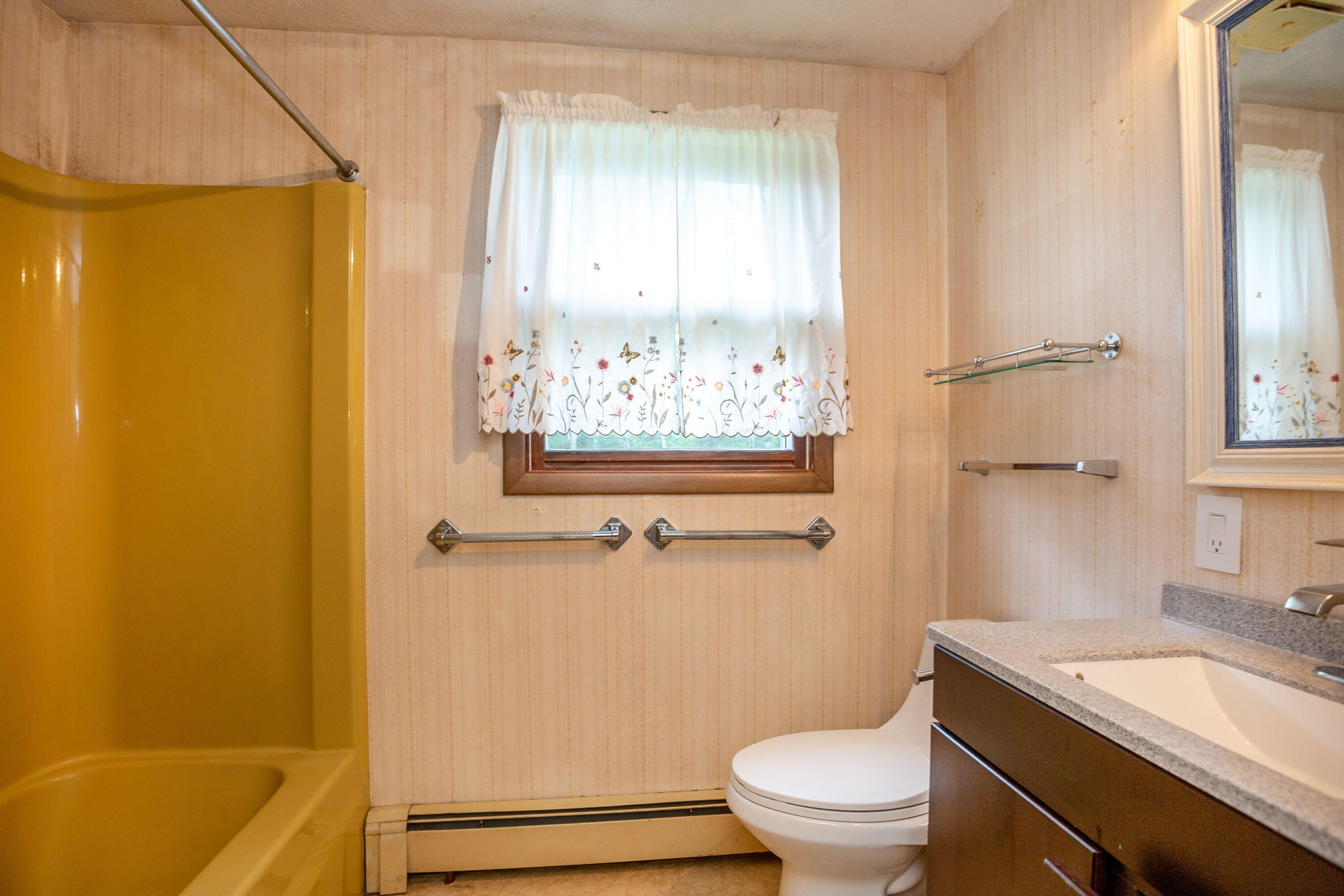 41 Shady Lane Wiscasset ME 04578