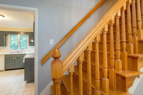 40 Robinson Gardens Lewiston ME 04240