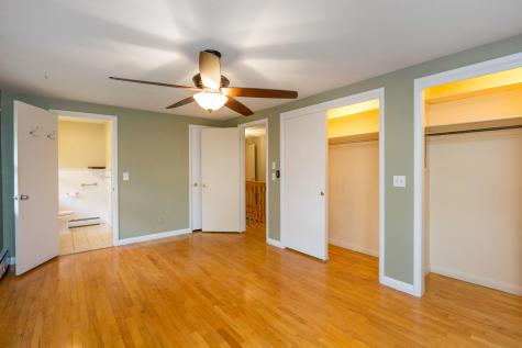 40 Robinson Gardens Lewiston ME 04240