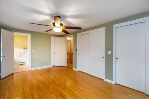 40 Robinson Gardens Lewiston ME 04240