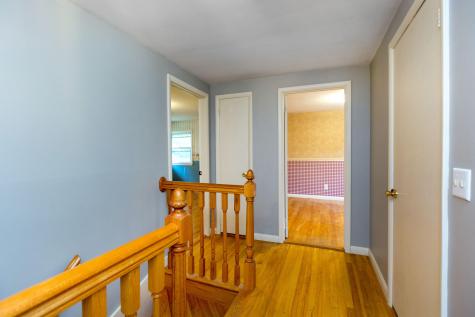 40 Robinson Gardens Lewiston ME 04240