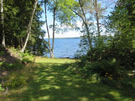 7 Norway Point Road Lake View Plt ME 04463