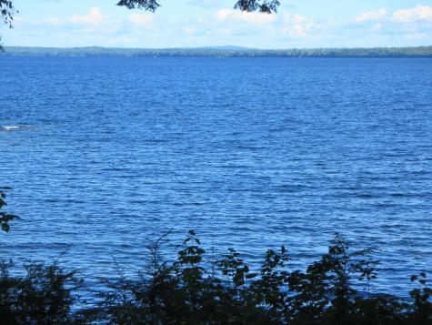 7 Norway Point Road Lake View Plt ME 04463