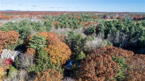 28 Payne Road York ME 03909