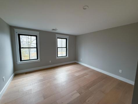 5 Red Oak Drive Falmouth ME 04105