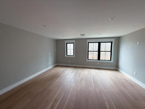 5 Red Oak Drive Falmouth ME 04105