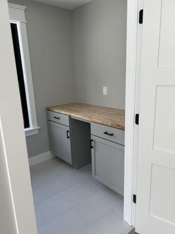 5 Red Oak Drive Falmouth ME 04105