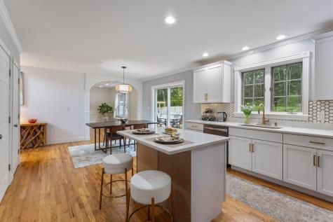 12 Summit Terrace Falmouth ME 04105