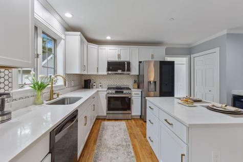 12 Summit Terrace Falmouth ME 04105