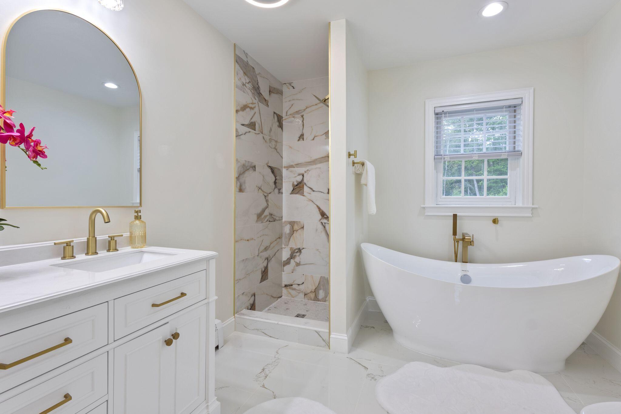 12 Summit Terrace Falmouth ME 04105