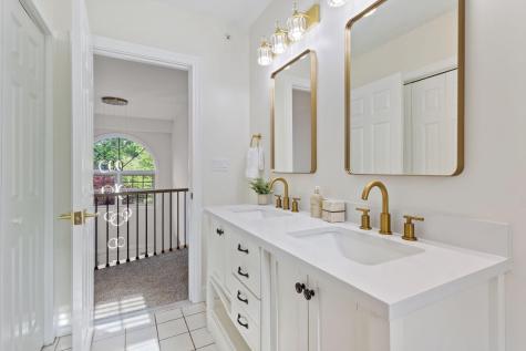 12 Summit Terrace Falmouth ME 04105