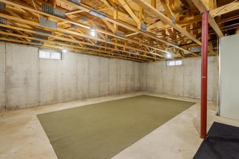 12 Summit Terrace Falmouth ME 04105