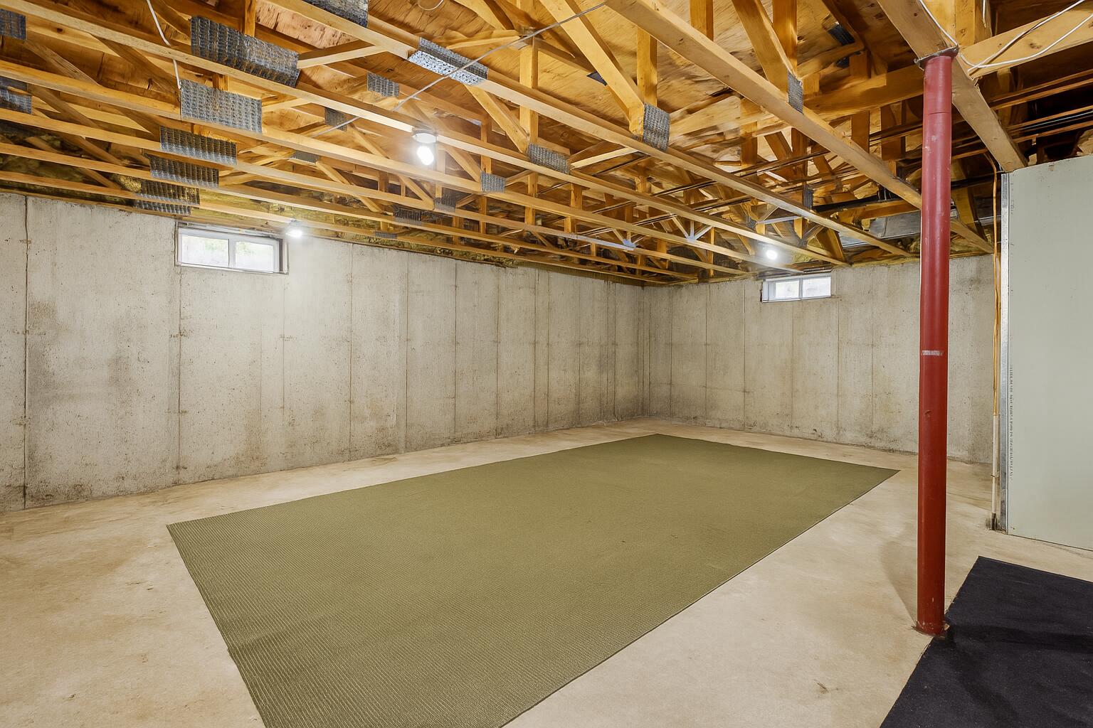 12 Summit Terrace Falmouth ME 04105