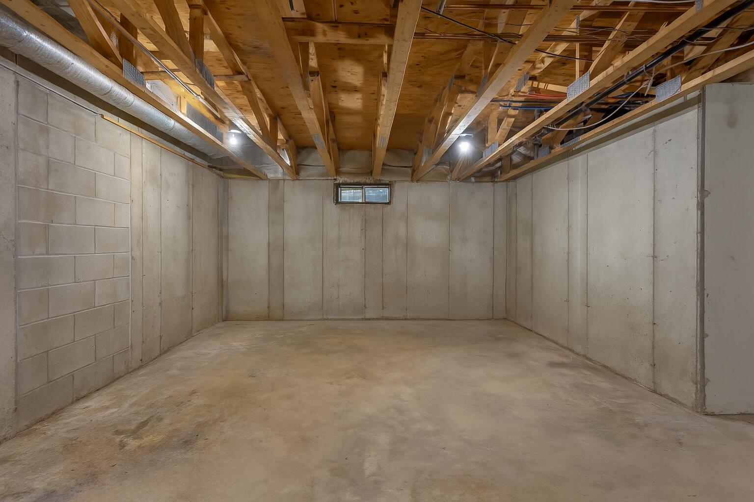 12 Summit Terrace Falmouth ME 04105