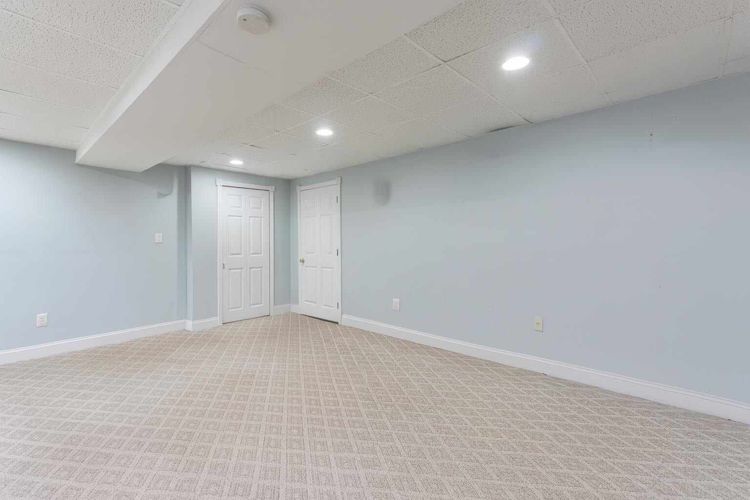 12 Summit Terrace Falmouth ME 04105