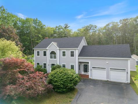 12 Summit Terrace Falmouth ME 04105