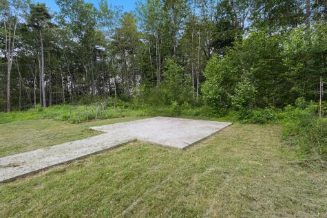 12 Summit Terrace Falmouth ME 04105