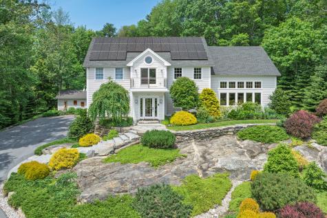 254 Foreside Road Cumberland ME 04110