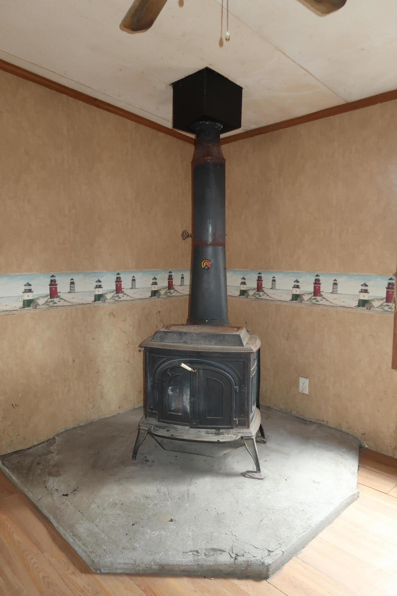 70 Nelson Ridge Road N Washington ME 04574