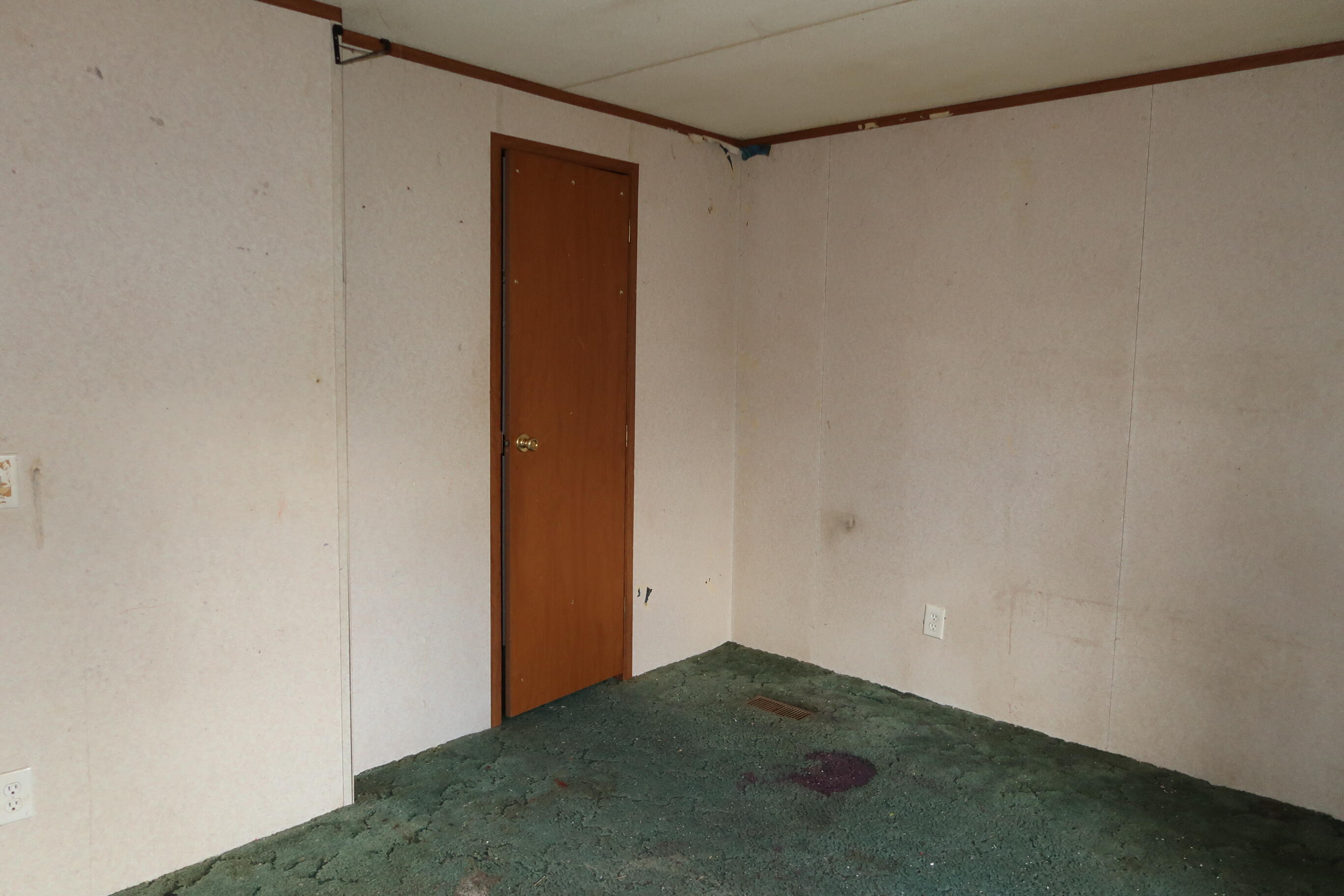 70 Nelson Ridge Road N Washington ME 04574