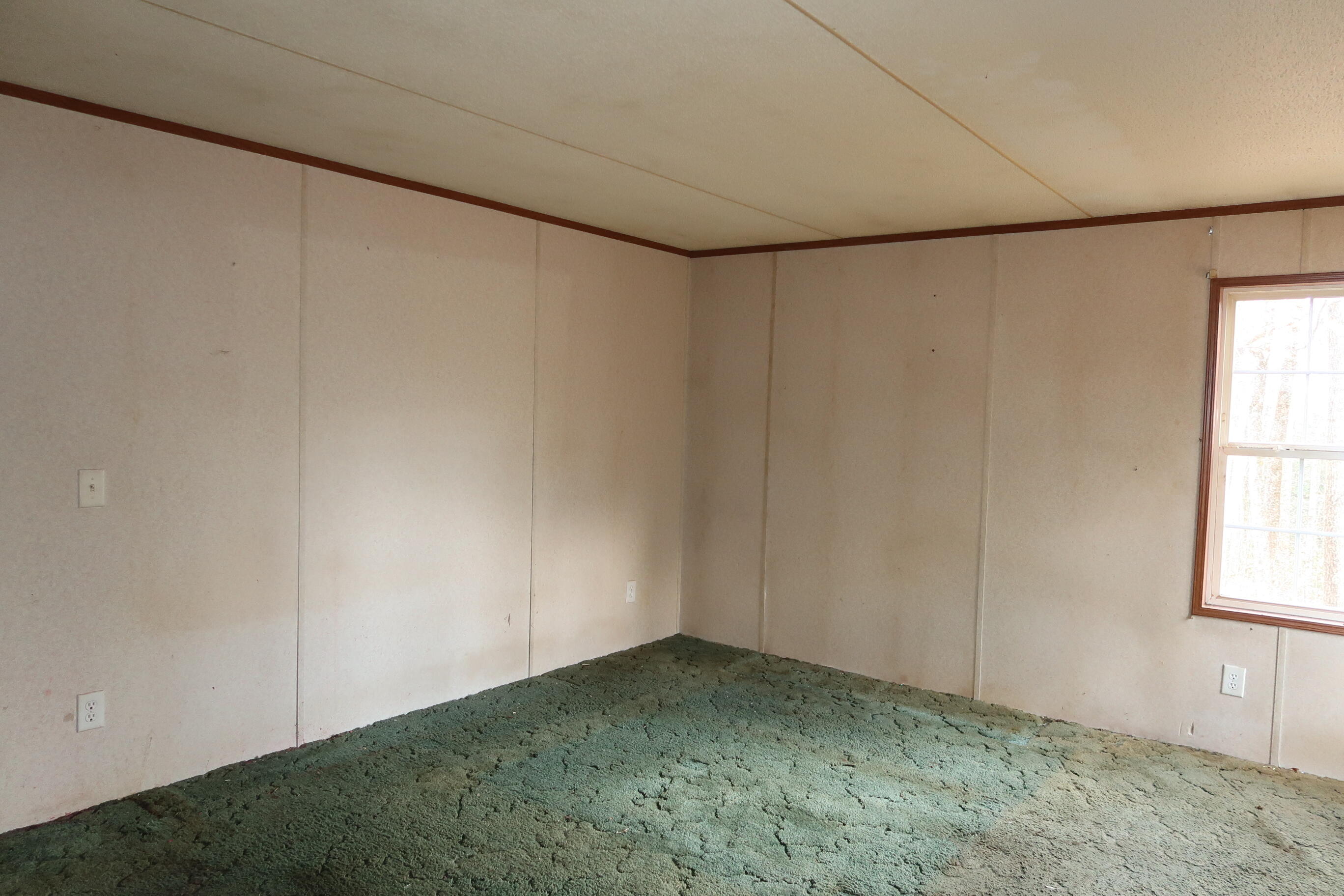 70 Nelson Ridge Road N Washington ME 04574