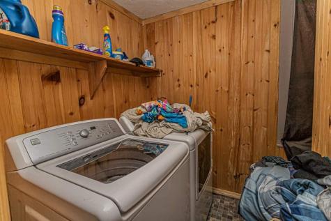 29 Cross Street Wilton ME 04294