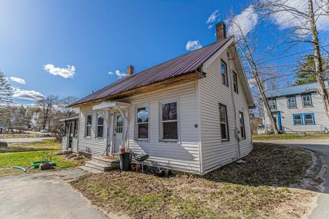 29 Cross Street Wilton ME 04294
