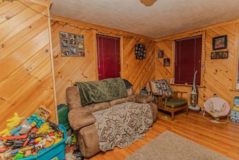 29 Cross Street Wilton ME 04294