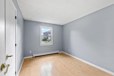 35 University Street Auburn ME 04210