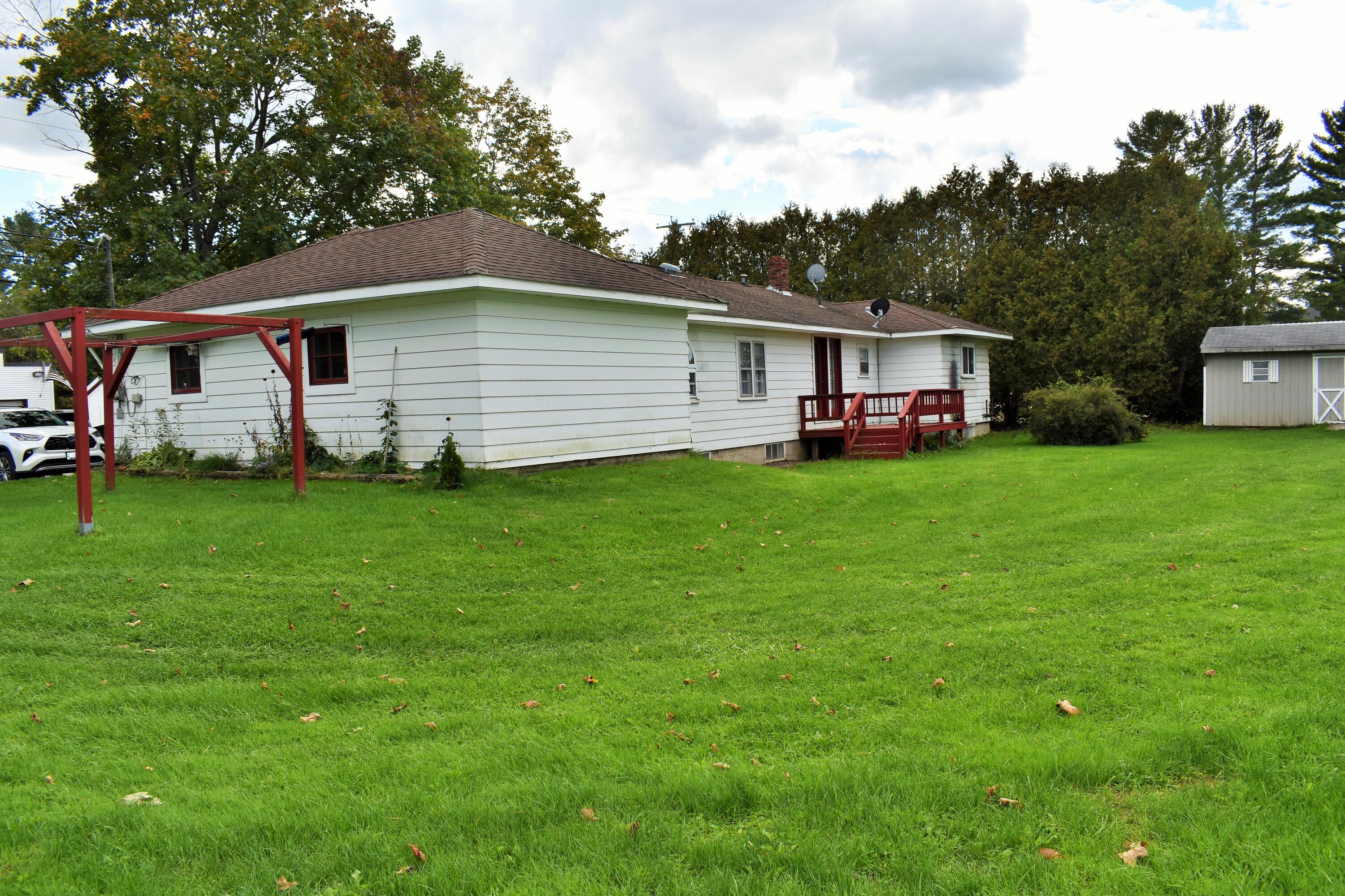 40 Exeter Road Corinna ME 04928