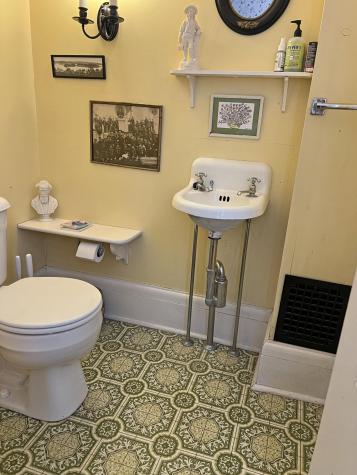 95 Main Street Castine ME 04421