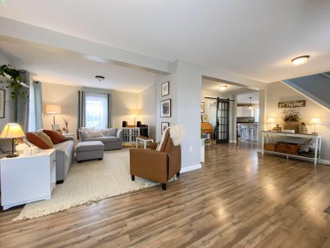 27 Thorne Avenue Lewiston ME 04240